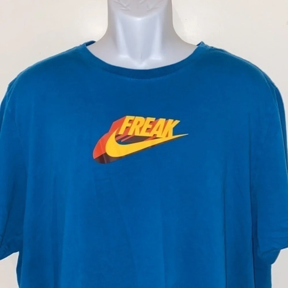 🥳HP🥳Unisex Dri-Fit Nike “Freak” Graphic Tee